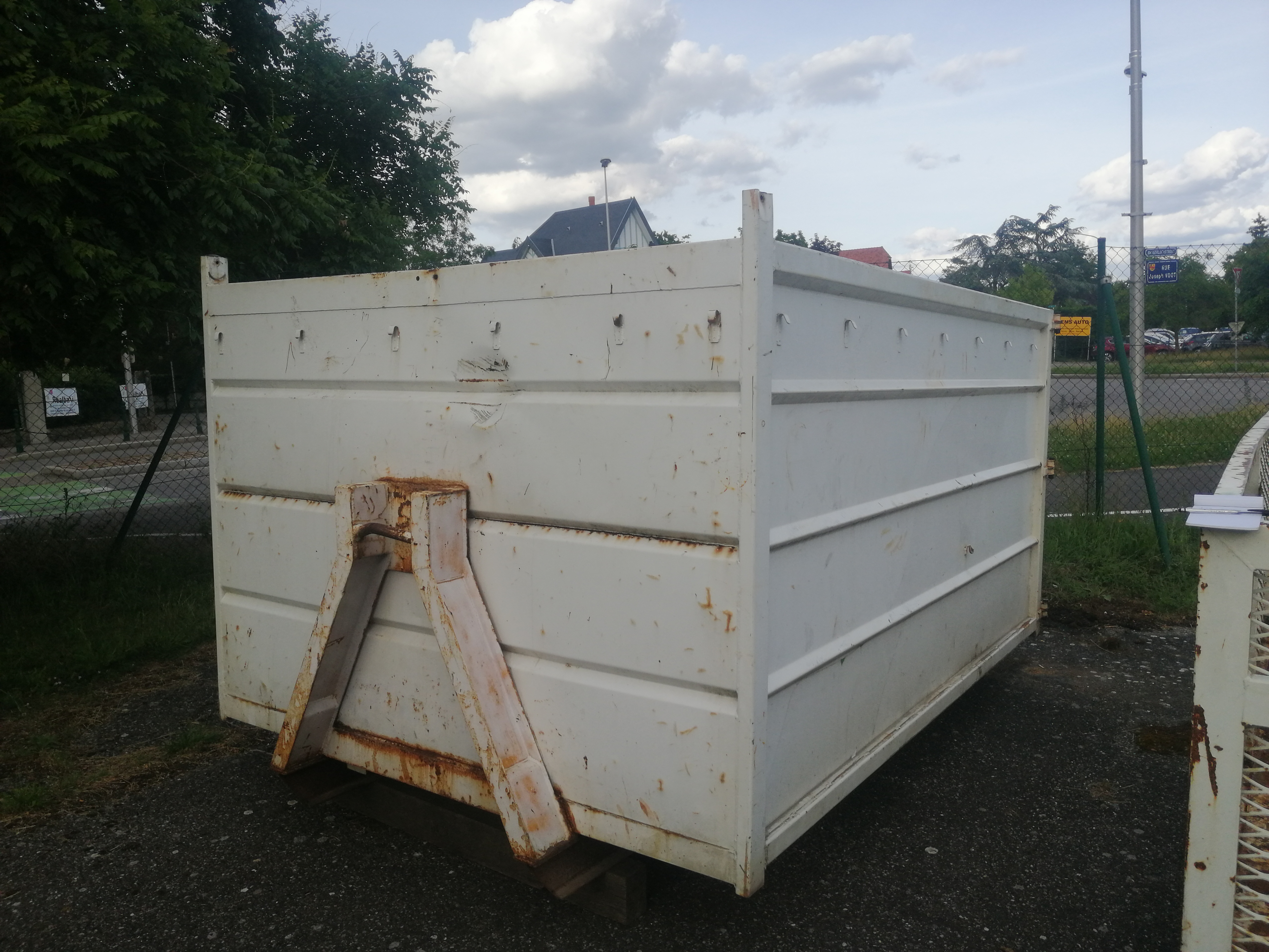 Benne encombrants 8 mc